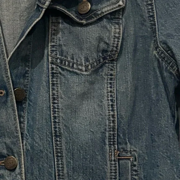 LOFT Classic Denim Jean Jacket in size medium. Great condition! - Picture 12 of 12